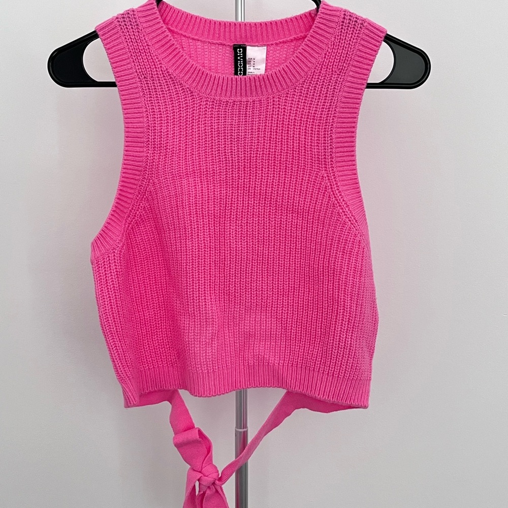 H&M Blackpink Bright Pink Bowtie Knit Top